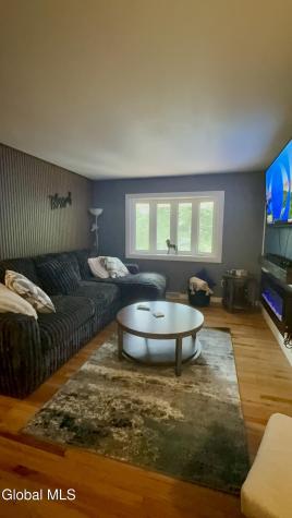 39 Whippletree Road Ballston Spa NY 12020