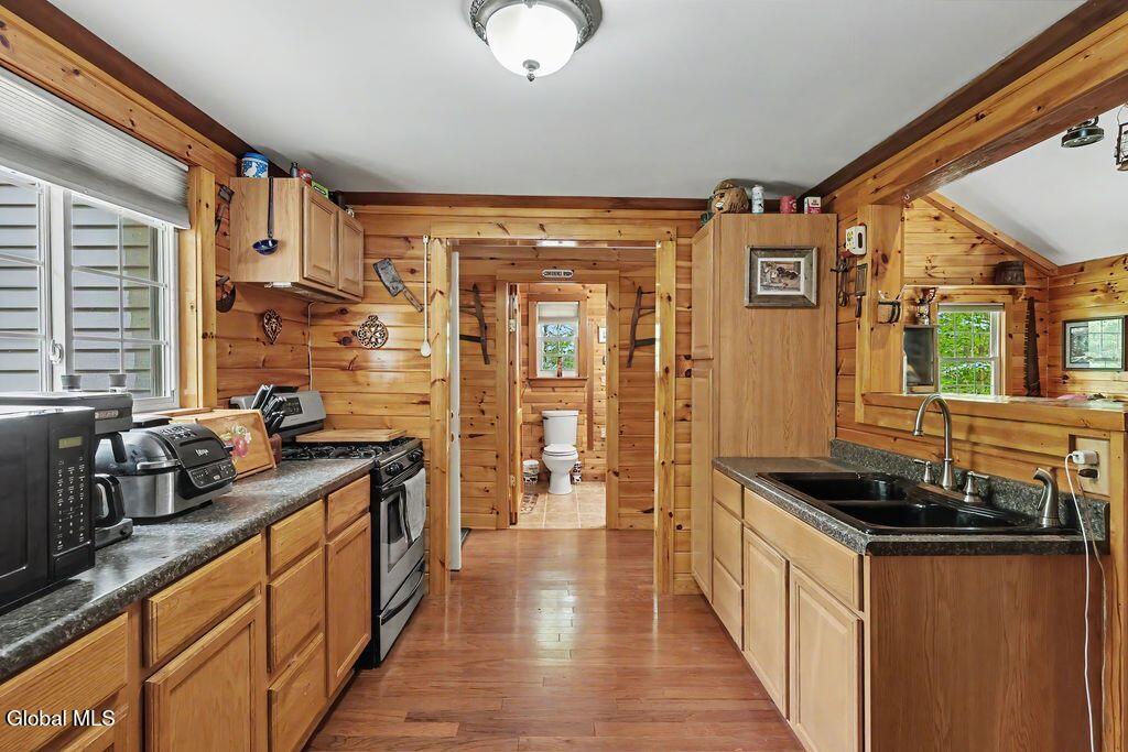 34 Lakeview Terrace Day NY 12835