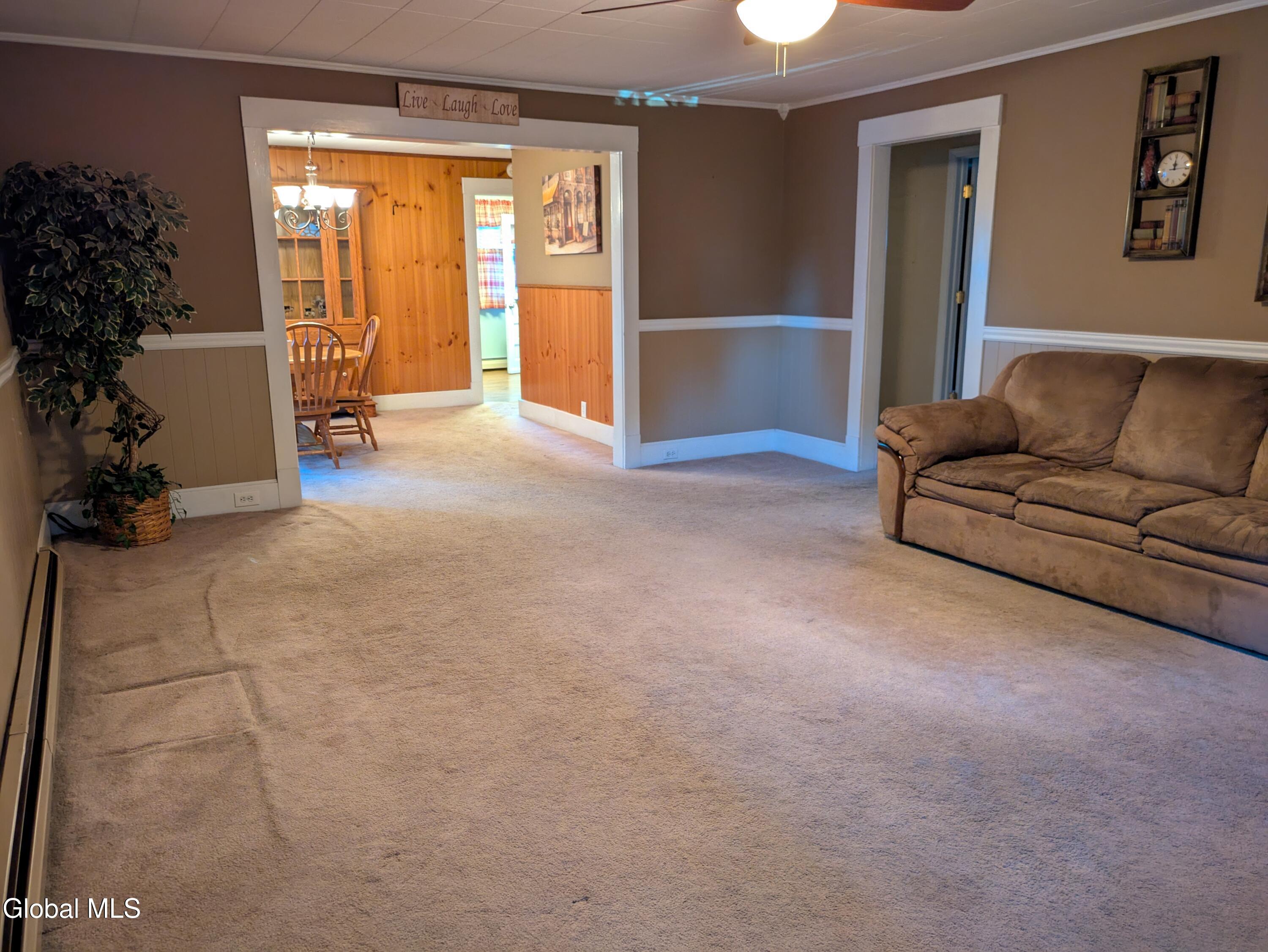 9 Lighthall Avenue Cohoes NY 12047