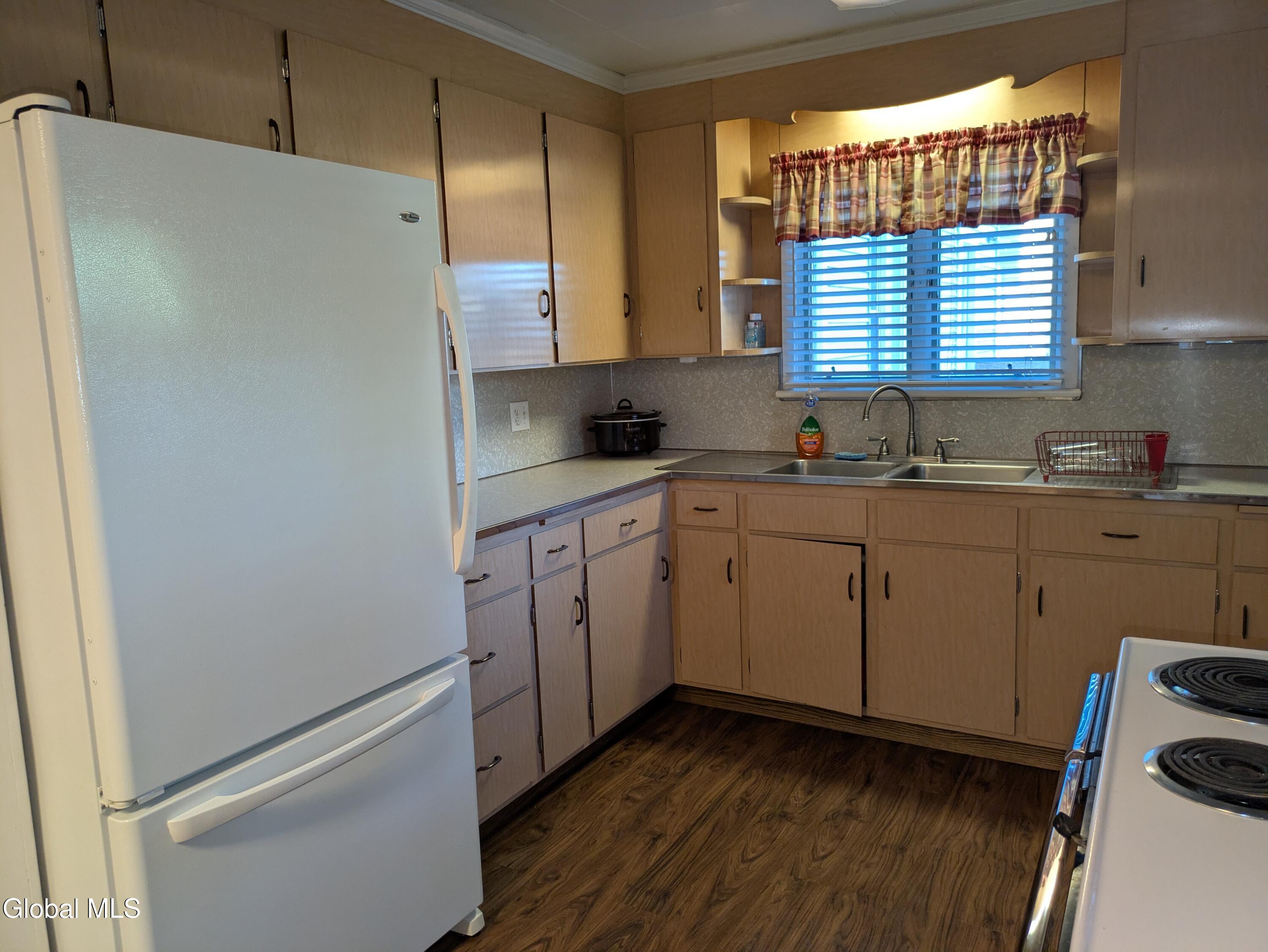 9 Lighthall Avenue Cohoes NY 12047