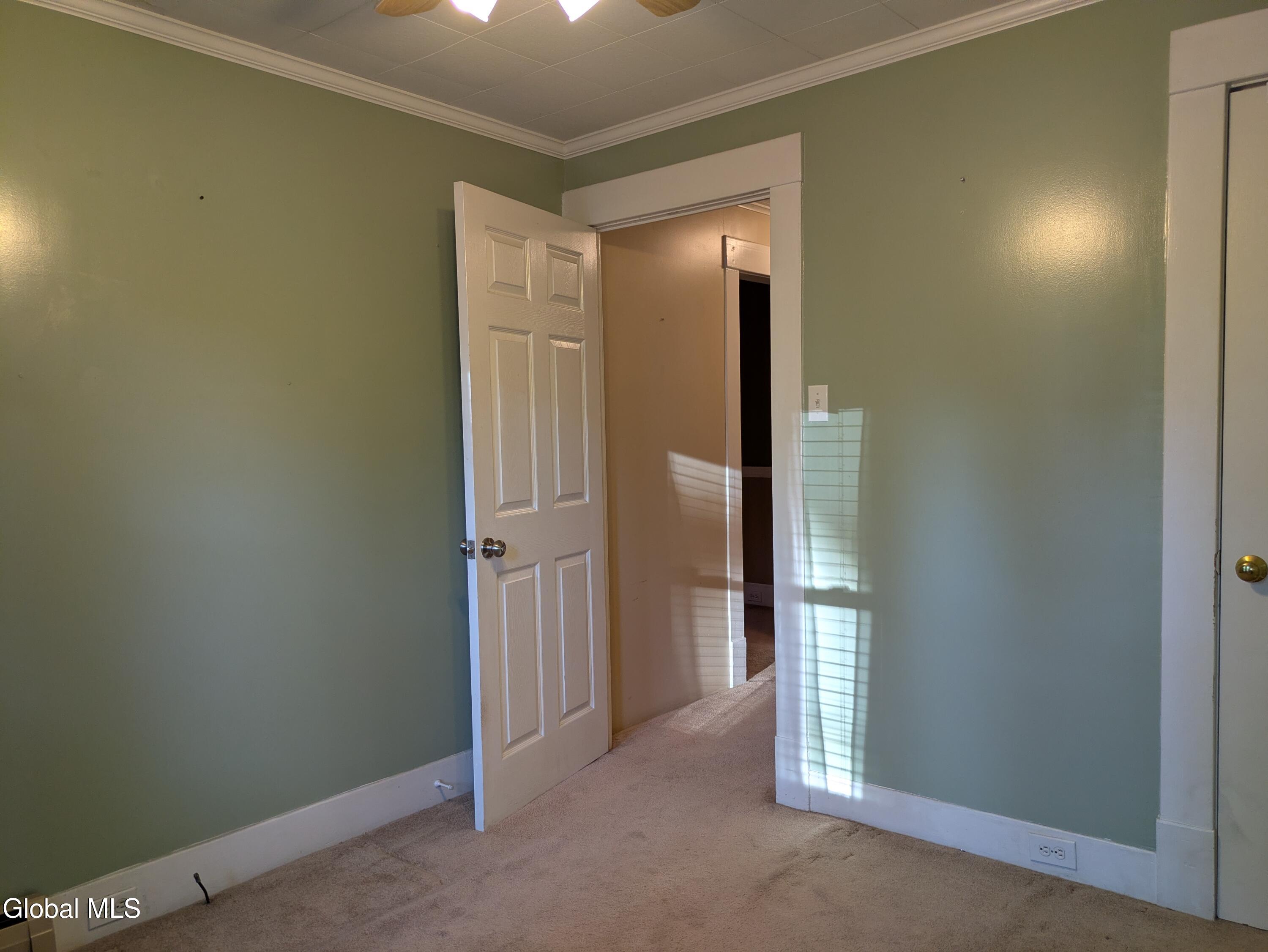 9 Lighthall Avenue Cohoes NY 12047