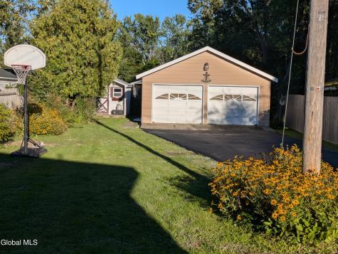 9 Lighthall Avenue Cohoes NY 12047