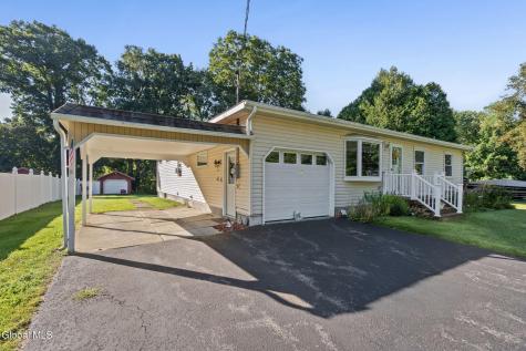 17 Dawn Drive Glenville NY 12302