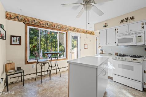 17 Dawn Drive Glenville NY 12302