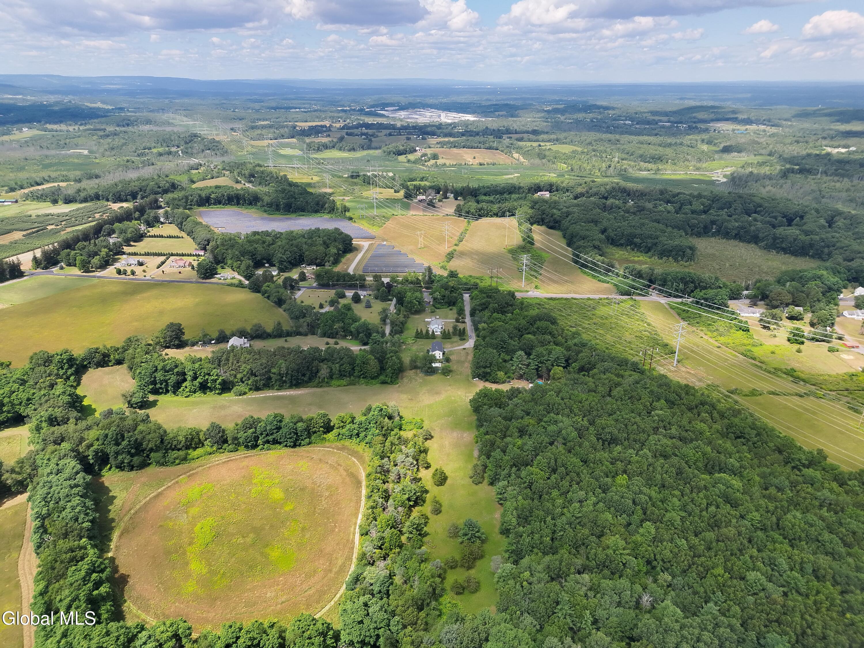 16 Theresa Lane Voorheesville NY 12186