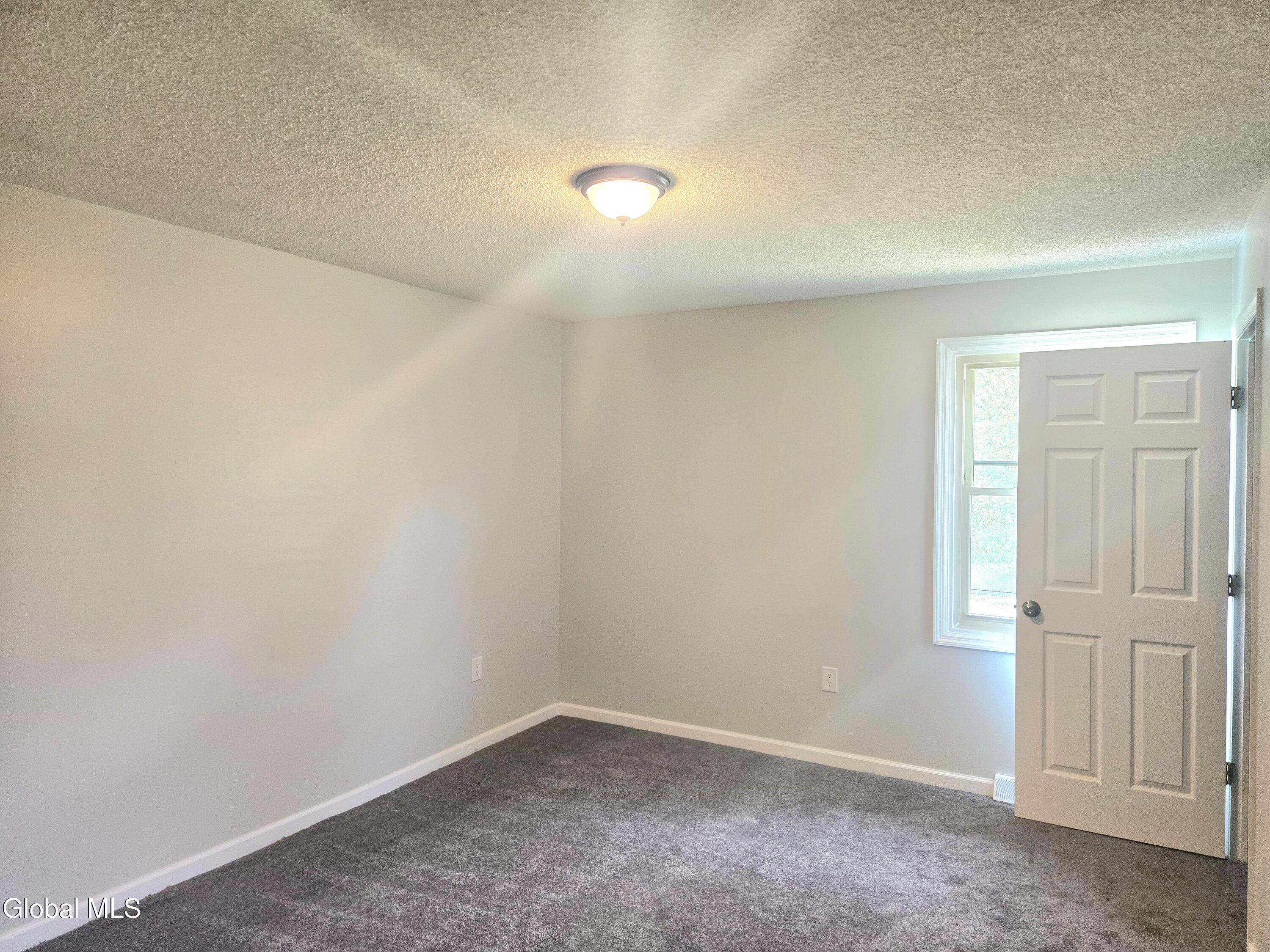 16 Theresa Lane Voorheesville NY 12186