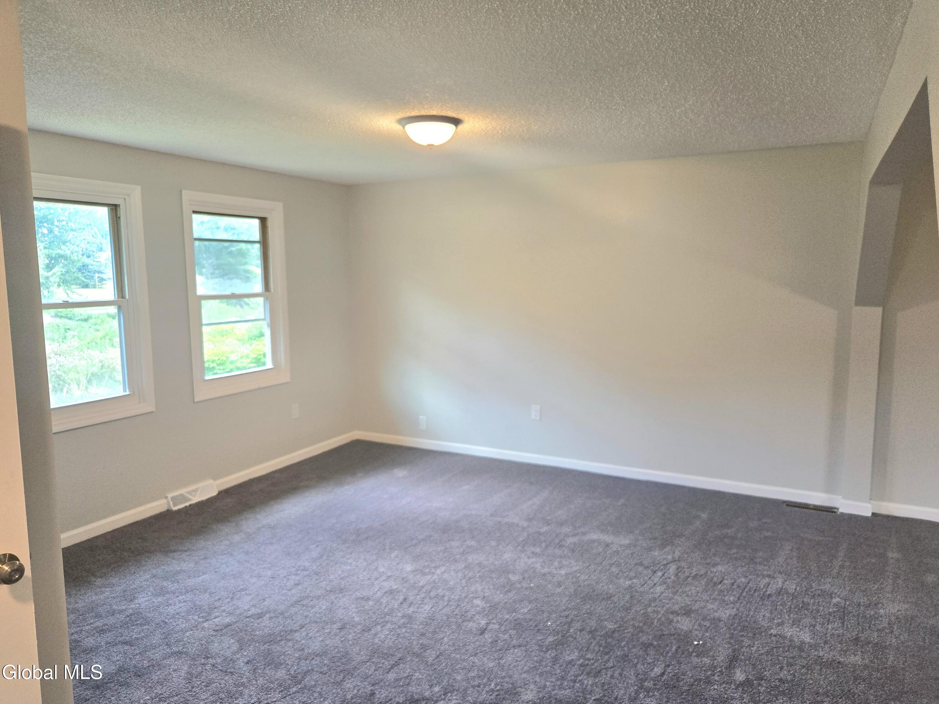 16 Theresa Lane Voorheesville NY 12186