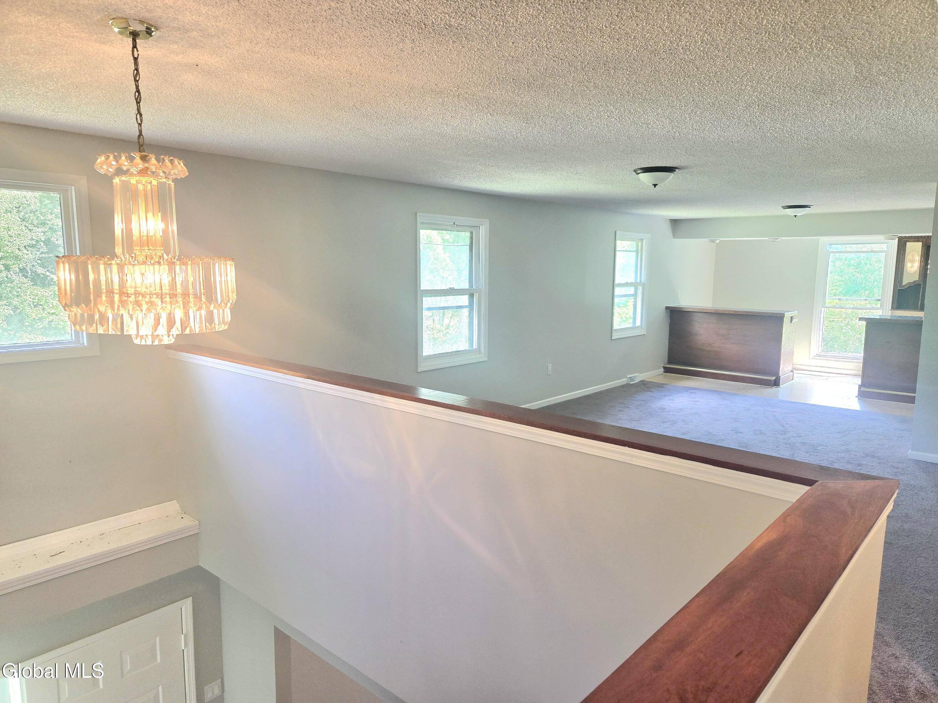 16 Theresa Lane Voorheesville NY 12186