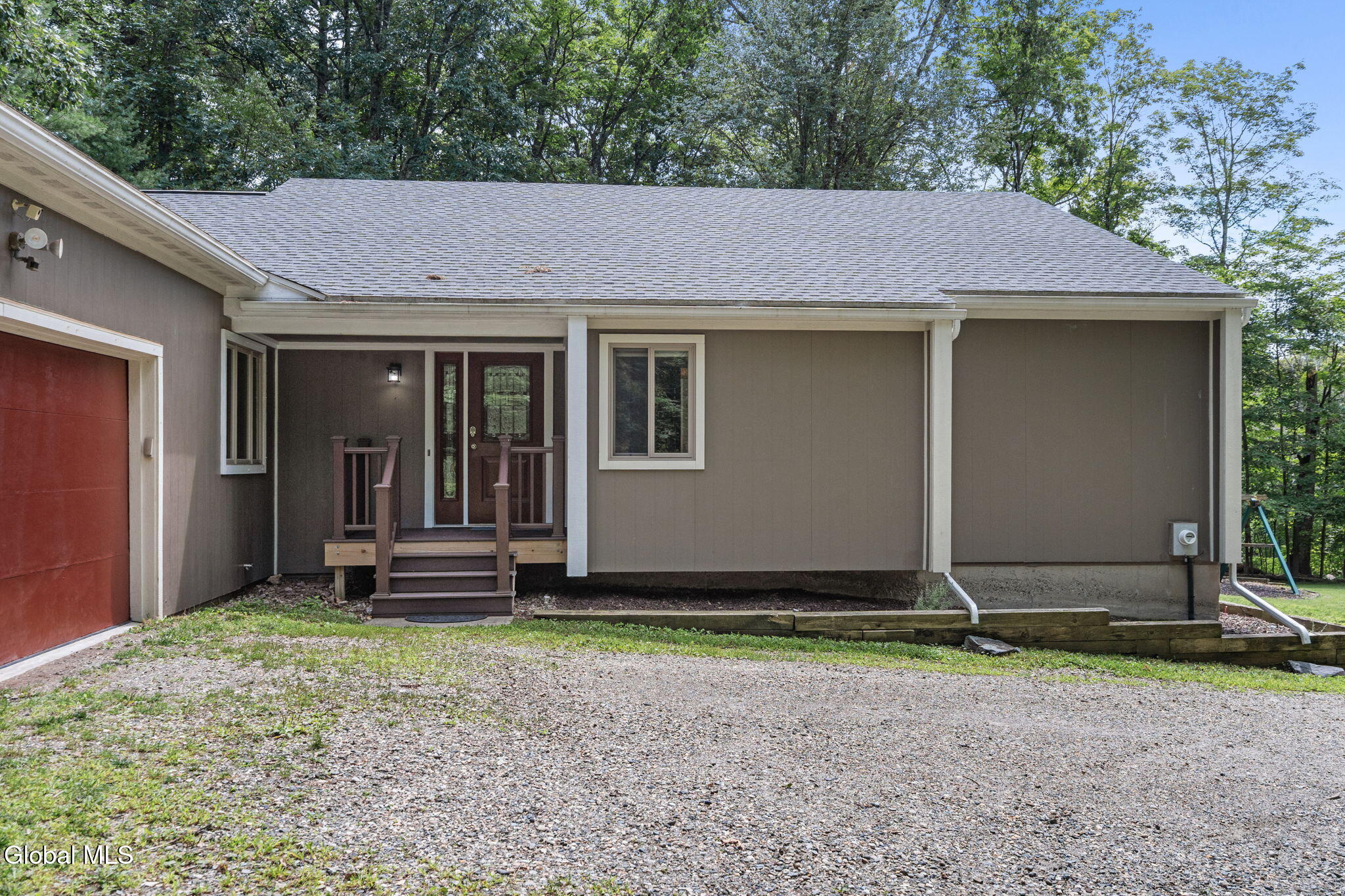 438 N Nassau Road Averill Park NY 12018