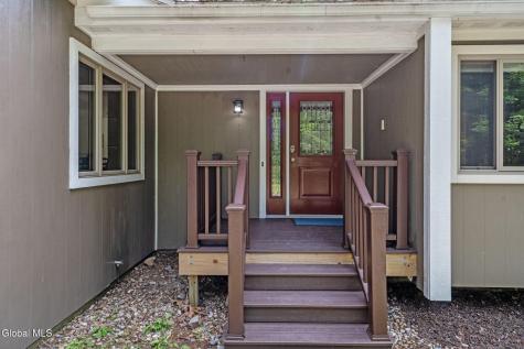 438 N Nassau Road Averill Park NY 12018