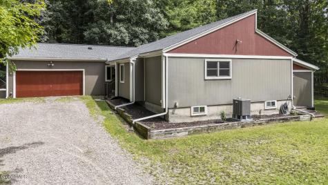 438 N Nassau Road Averill Park NY 12018