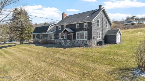 106 Mosher Road Sand Lake NY 12153