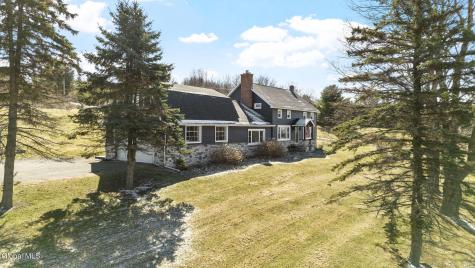 106 Mosher Road Sand Lake NY 12153