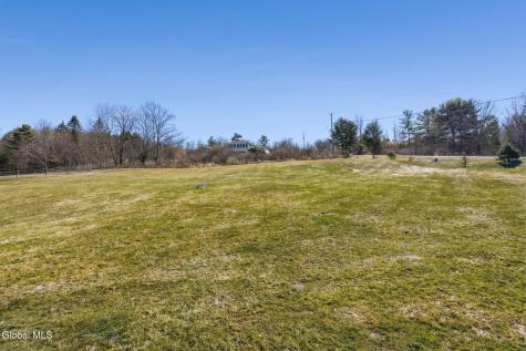106 Mosher Road Sand Lake NY 12153