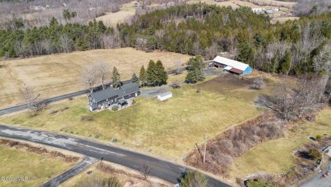 106 Mosher Road Sand Lake NY 12153