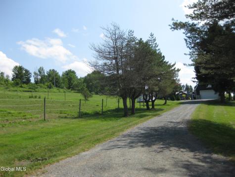 106 Mosher Road Sand Lake NY 12153