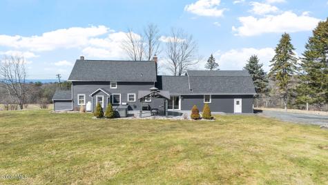 106 Mosher Road Sand Lake NY 12153