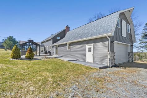 106 Mosher Road Sand Lake NY 12153