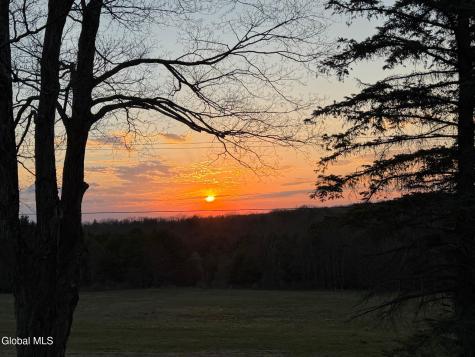 106 Mosher Road Sand Lake NY 12153