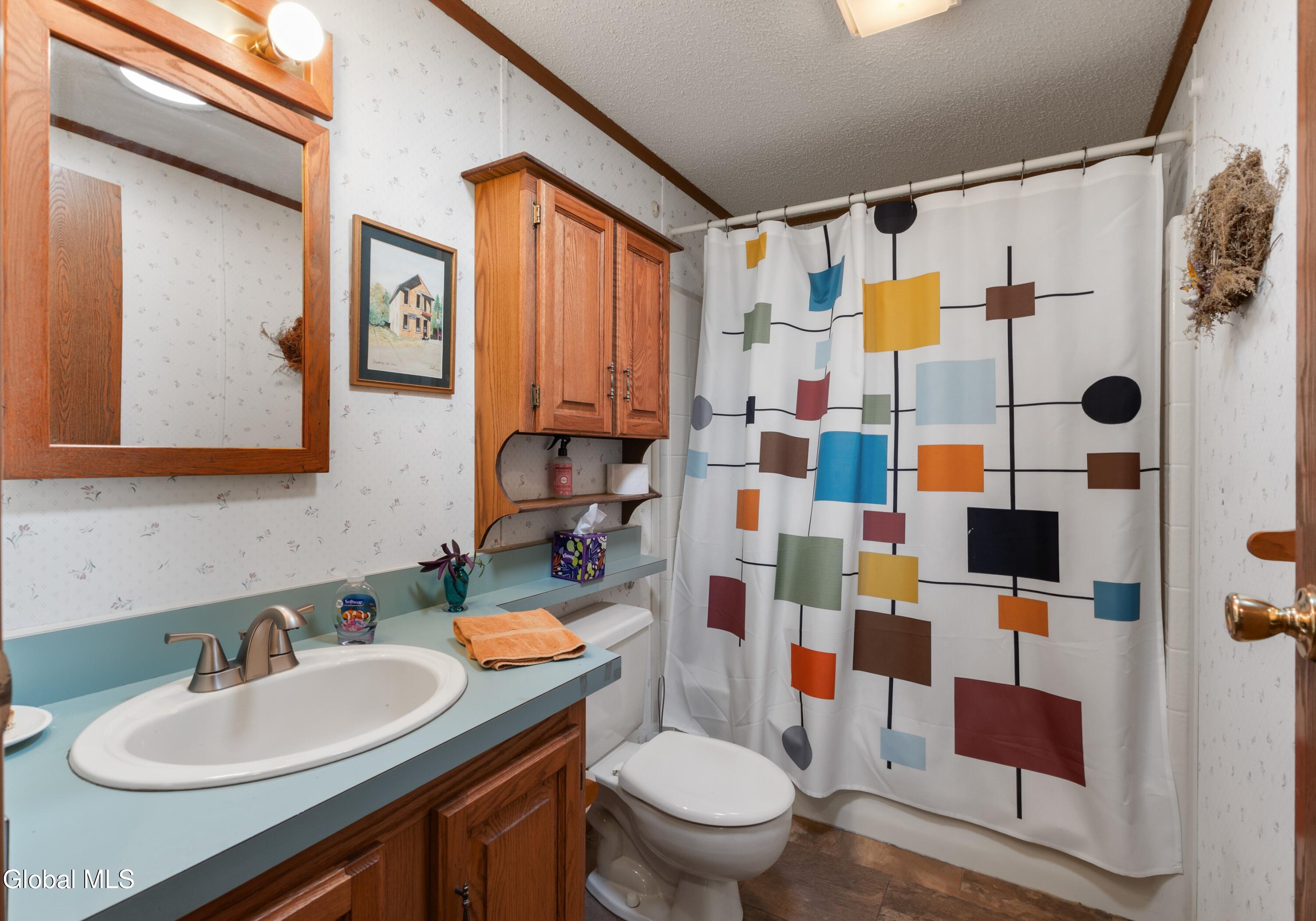 28 Henry Street Glens Falls NY 12801