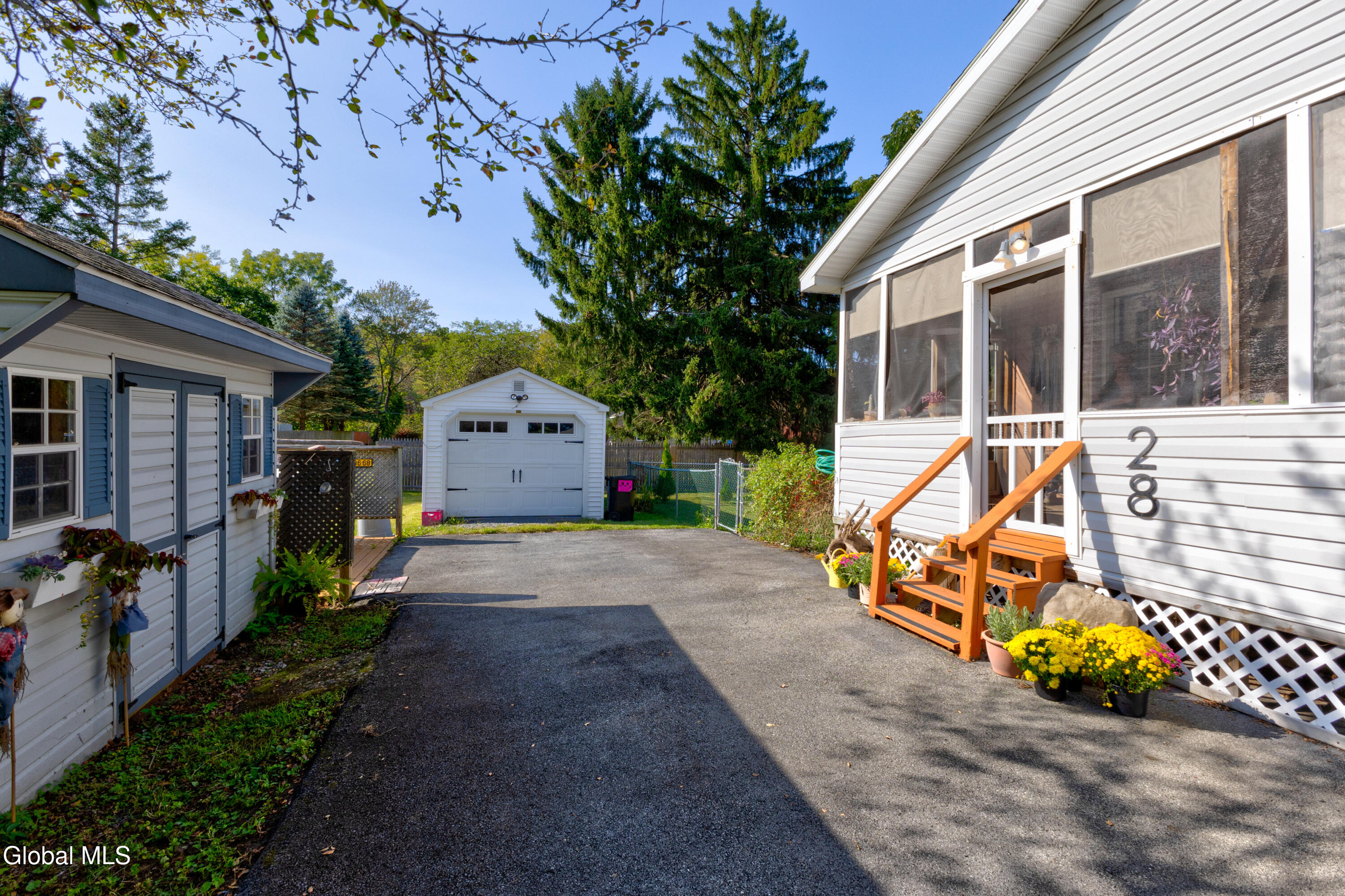 28 Henry Street Glens Falls NY 12801