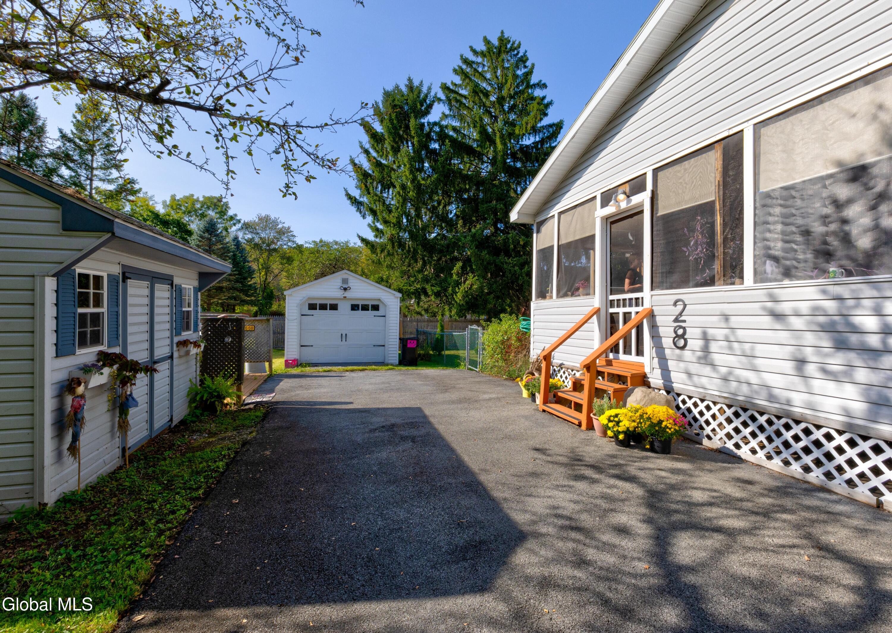 28 Henry Street Glens Falls NY 12801