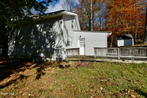 4 Delavan Avenue Middle Grove NY 12850