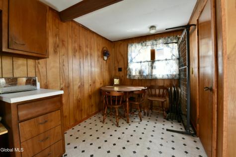 4 Delavan Avenue Middle Grove NY 12850