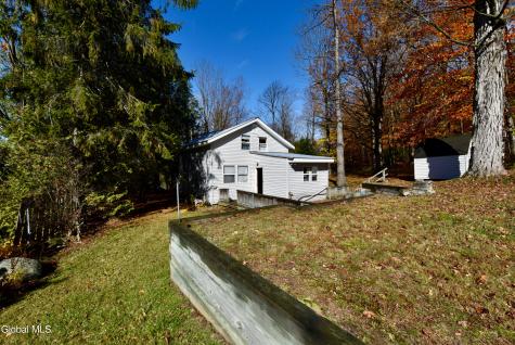 4 Delavan Avenue Middle Grove NY 12850