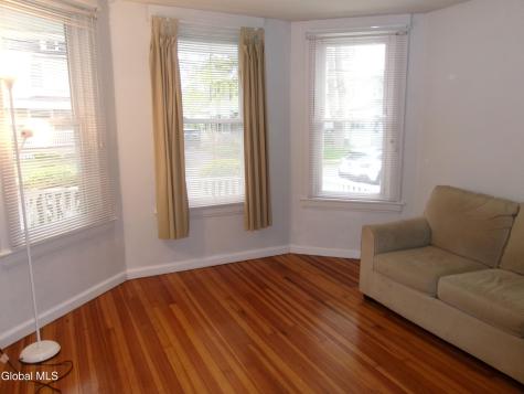 106 Vley Road Scotia NY 12302