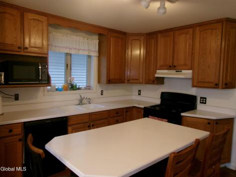 106 Vley Road Scotia NY 12302
