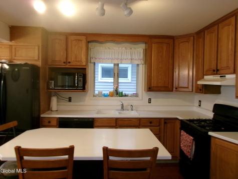 106 Vley Road Scotia NY 12302