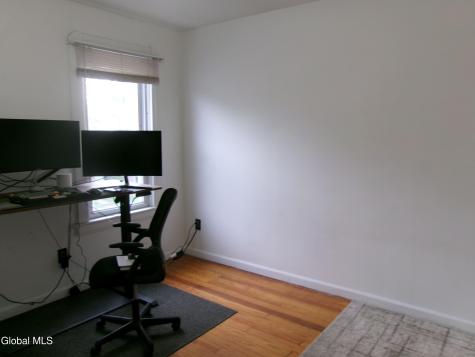 106 Vley Road Scotia NY 12302