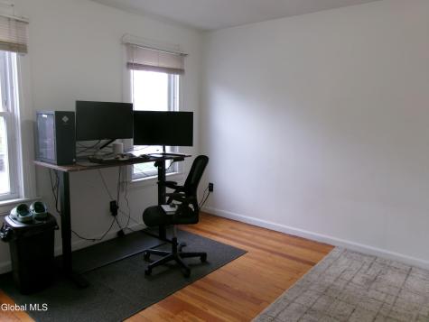 106 Vley Road Scotia NY 12302