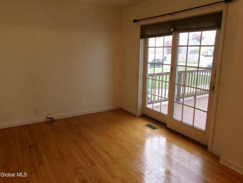 106 Vley Road Scotia NY 12302