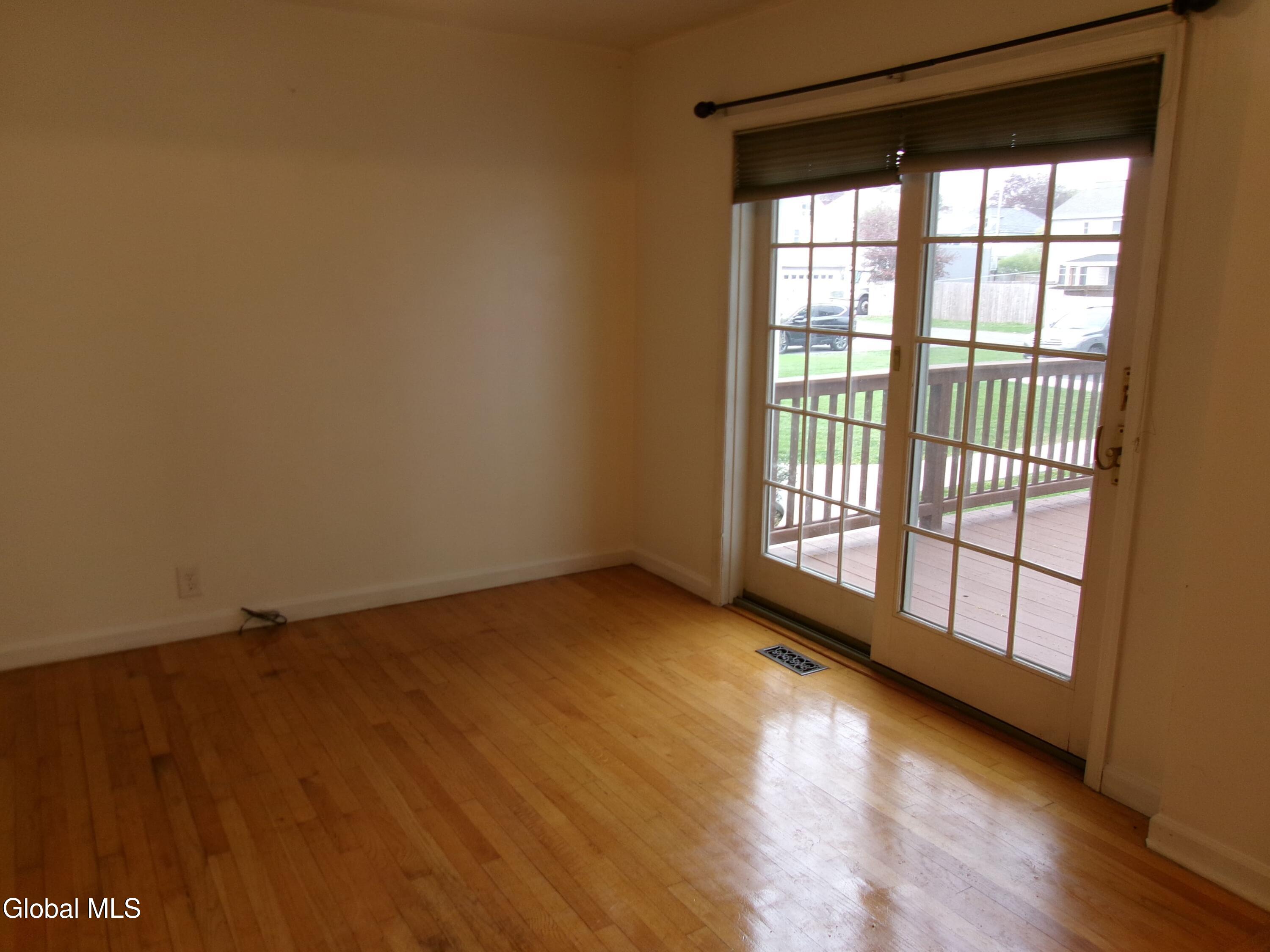 106 Vley Road Scotia NY 12302