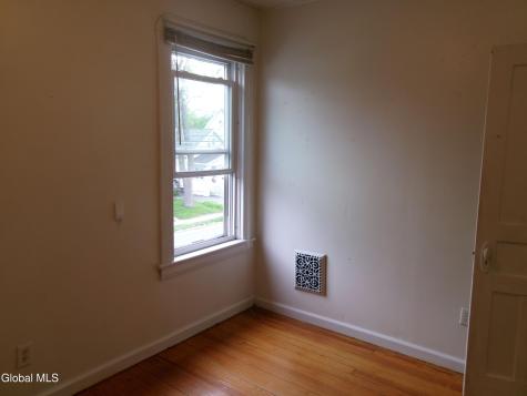 106 Vley Road Scotia NY 12302