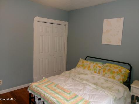 106 Vley Road Scotia NY 12302
