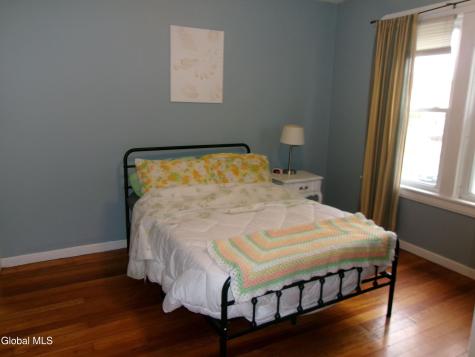 106 Vley Road Scotia NY 12302