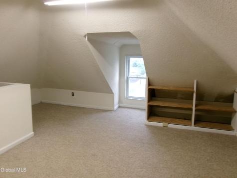 106 Vley Road Scotia NY 12302