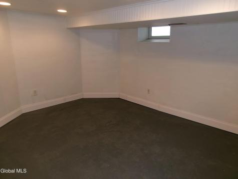 106 Vley Road Scotia NY 12302