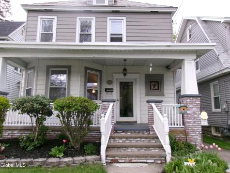106 Vley Road Scotia NY 12302