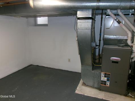 106 Vley Road Scotia NY 12302