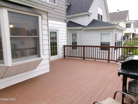 106 Vley Road Scotia NY 12302