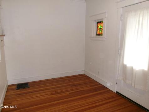 106 Vley Road Scotia NY 12302