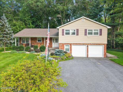 113 Mohawk Drive Schenectady NY 12303
