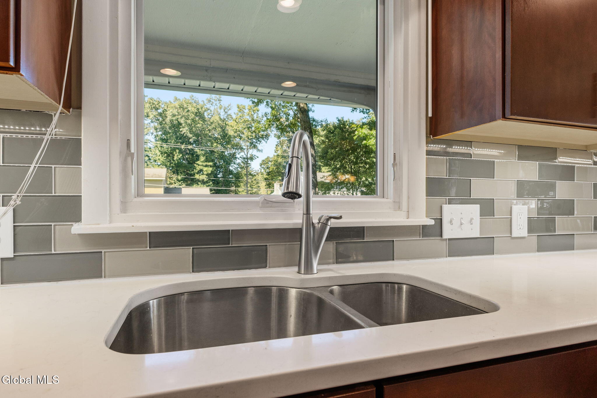 113 Mohawk Drive Schenectady NY 12303