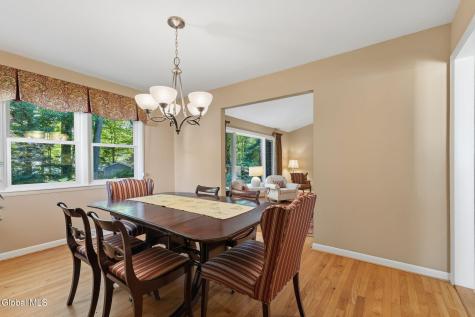113 Mohawk Drive Schenectady NY 12303