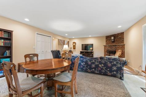 113 Mohawk Drive Schenectady NY 12303