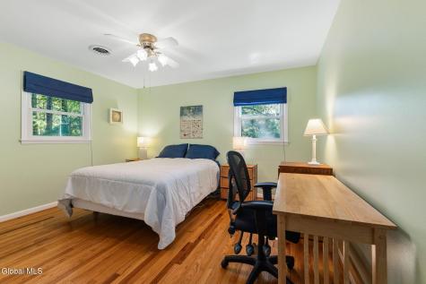 113 Mohawk Drive Schenectady NY 12303